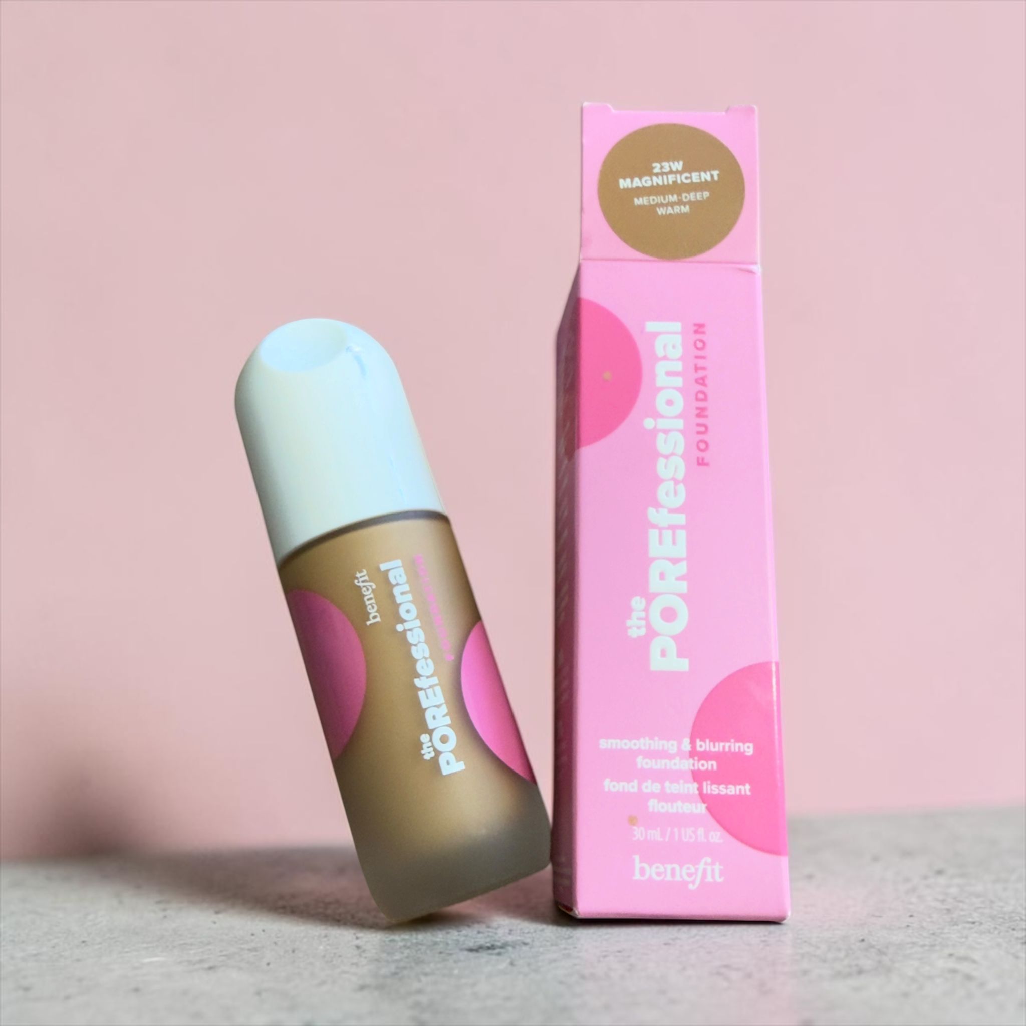 Benefit The POREfessional Foundation 23W Magnificent Medium-Deep Warm Fondotinta Levigante 30ml